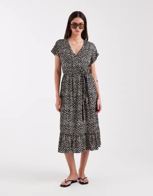 ONLY - Midi-Hemdblusenkleid mit Bindegürtel und Zebramuster-Schwarz