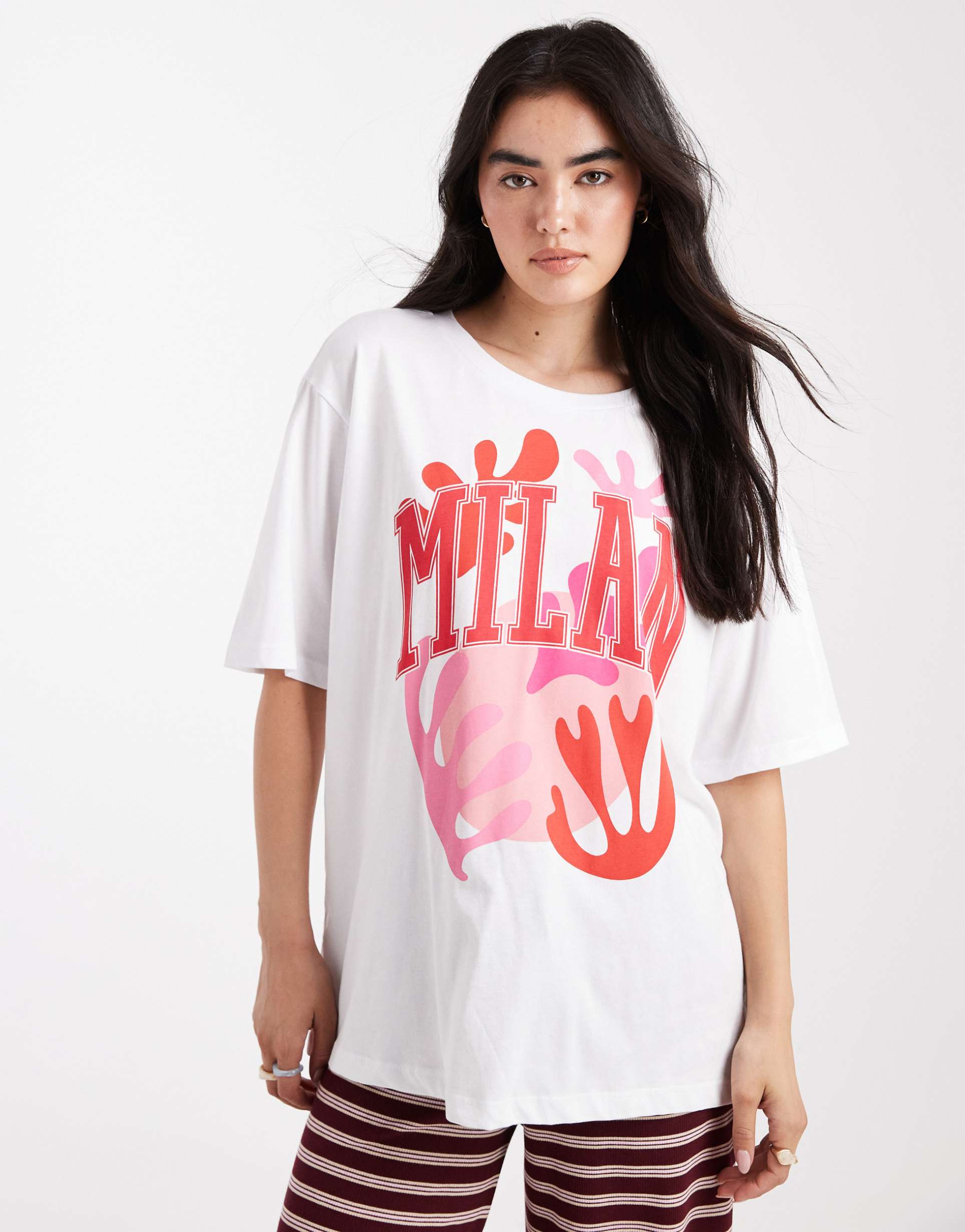 only milan graphic oversized fit t-shirt in white