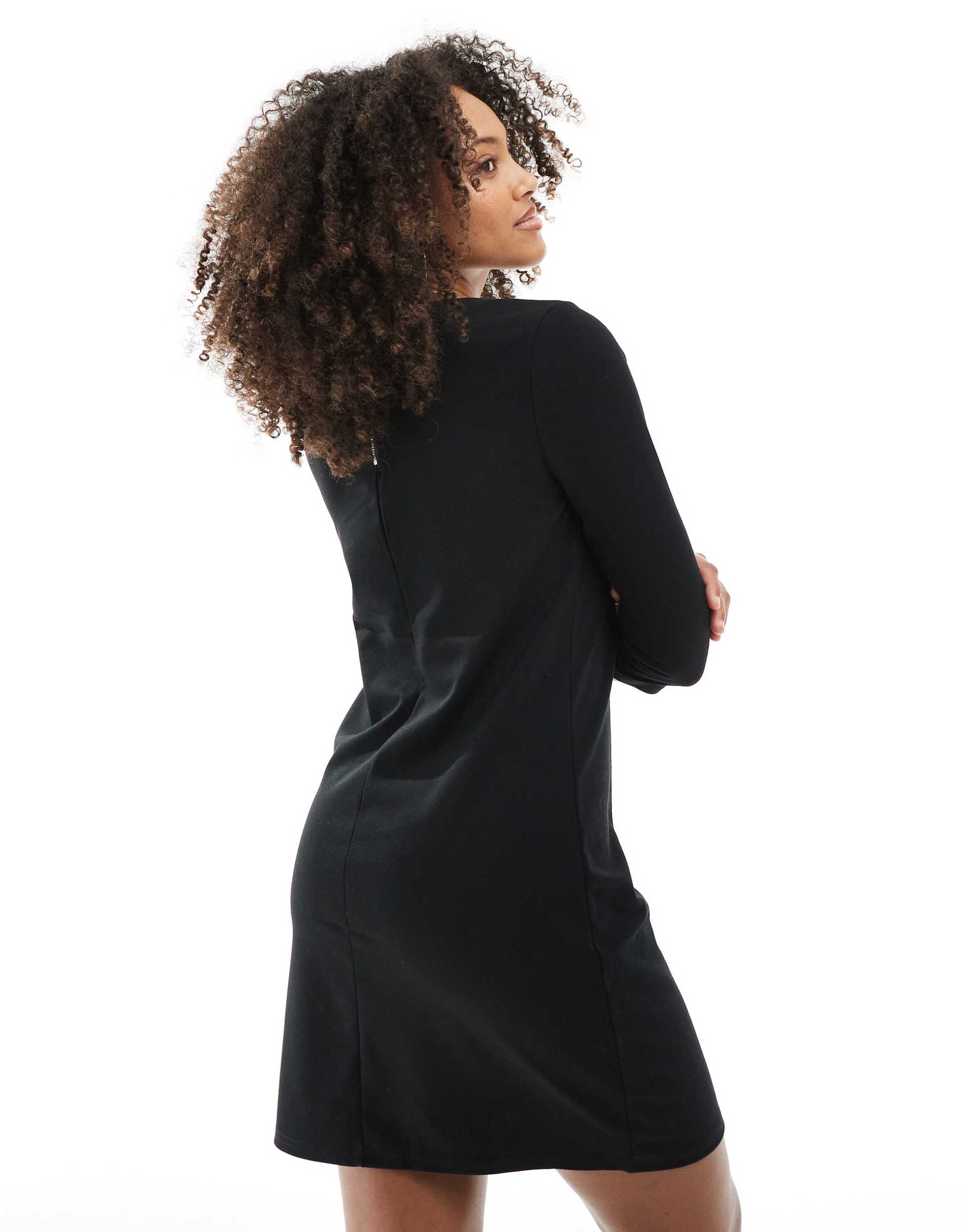 only mini dress in black