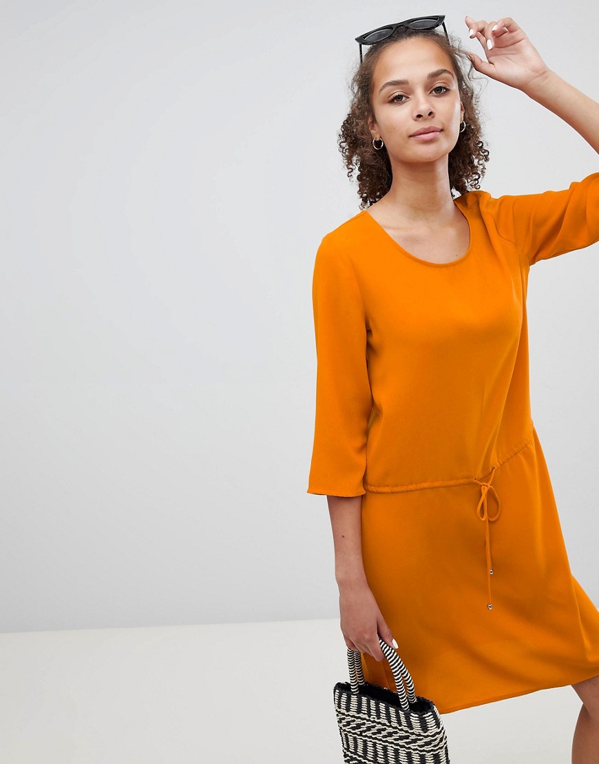 Only - Mini-jurk met gestrikte taille in oranje