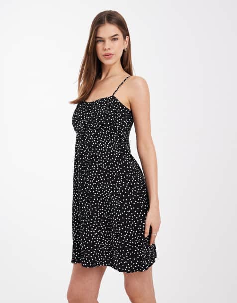 ONLY – Mini-Trägerkleid in Schwarz mit Punktemuster - view 1