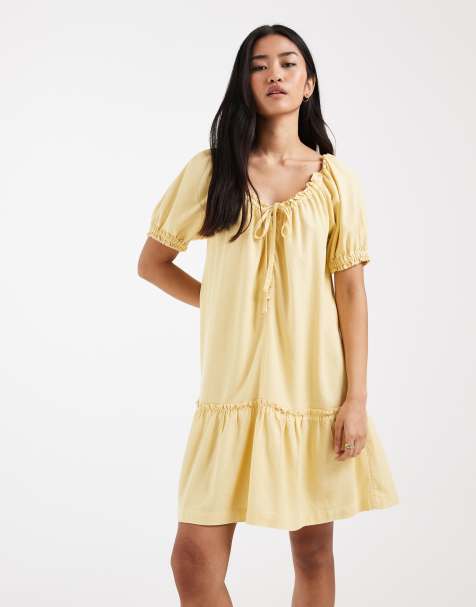 ONLY – Minikleid aus Leinenmix in Blassgelb mit nach hinten abfallendem Saum - view 1