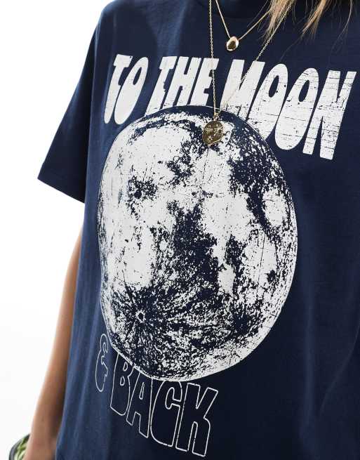 ONLY moon graphic boyfriend fit T-shirt in navy, 3 of 4