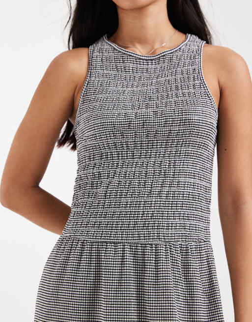 ONLY - Mouwloze midaxi smockjurk met gingham ruit in zwart, 3 van 4