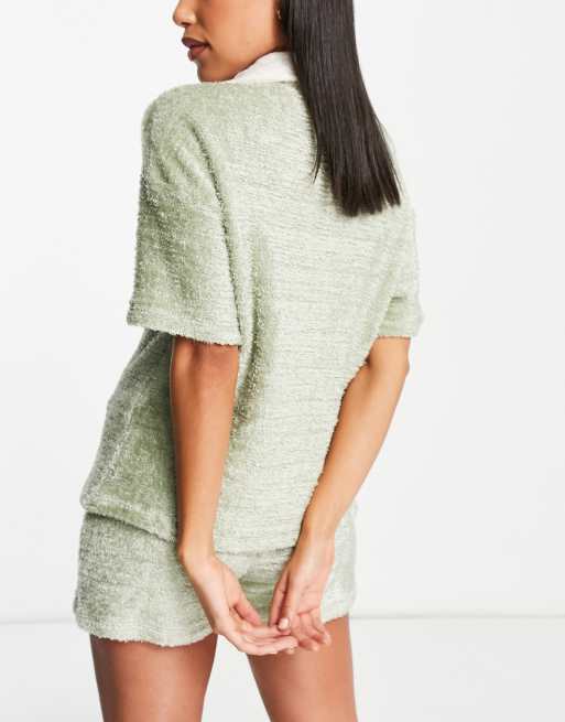 Only – Nachtwäsche – Exklusives Lounge-Set aus flauschigem Strick mit Polo-Oberteil und Shorts, 2 von 4