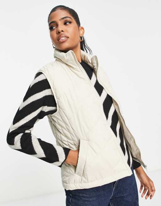 Only Nicole quilt gilet in stone