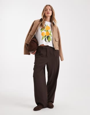 Only Orange Graphic Cropped T-shirt In White