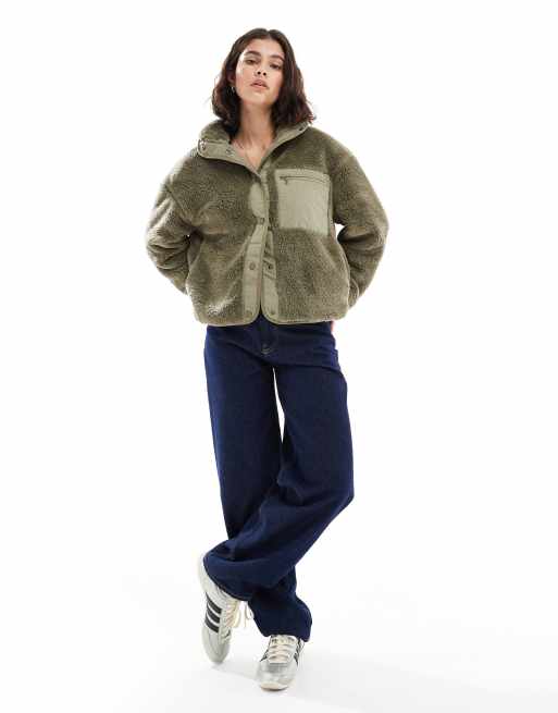 ONLY oversize contrast pocket fleece in sage green, 4 of 4