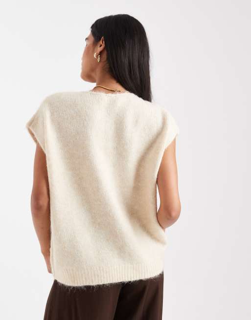 ONLY oversized fluffy knitted vest in cream, 4 of 4
