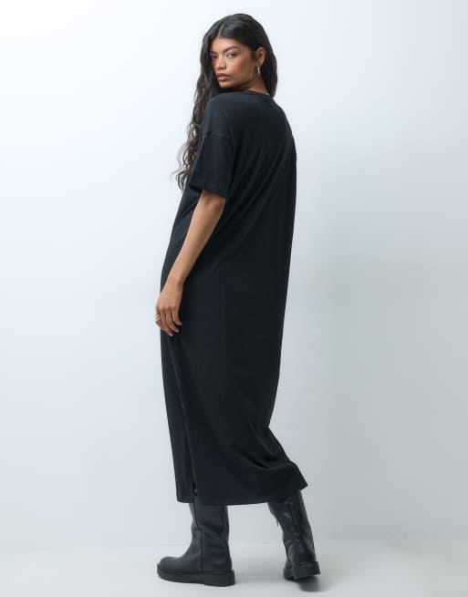 ONLY oversized maxi t-shirt dress in black  , 2 of 4