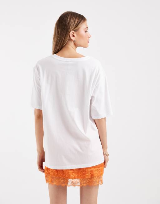ONLY oversized t-shirt with floral lisbon graphic in white, 4 of 4