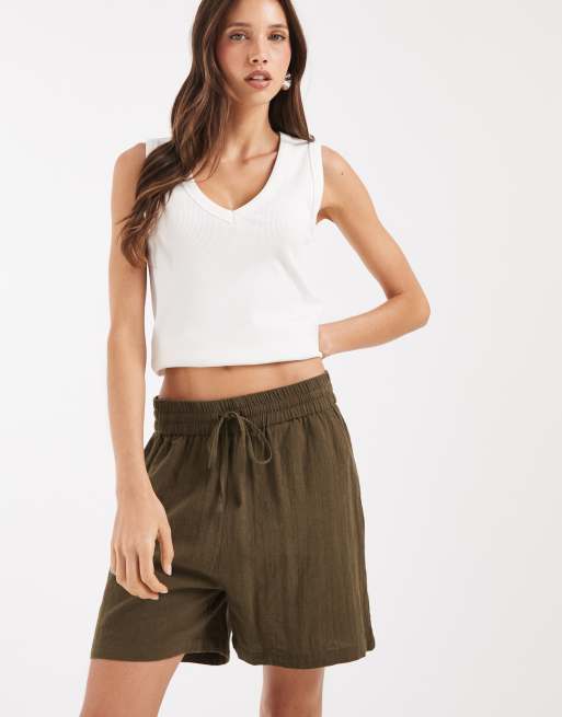 ONLY - Pantalones cortos caquis con lazada delantera de tejido efecto lino texturizado, 3 de 5