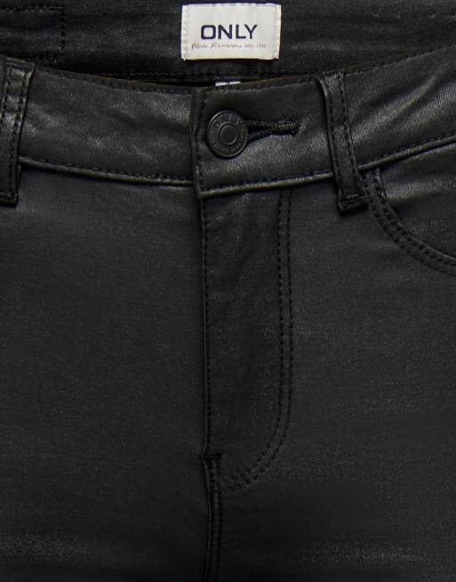 ONLY pantalones pitillo de efecto cuero en negro, 5 de 7