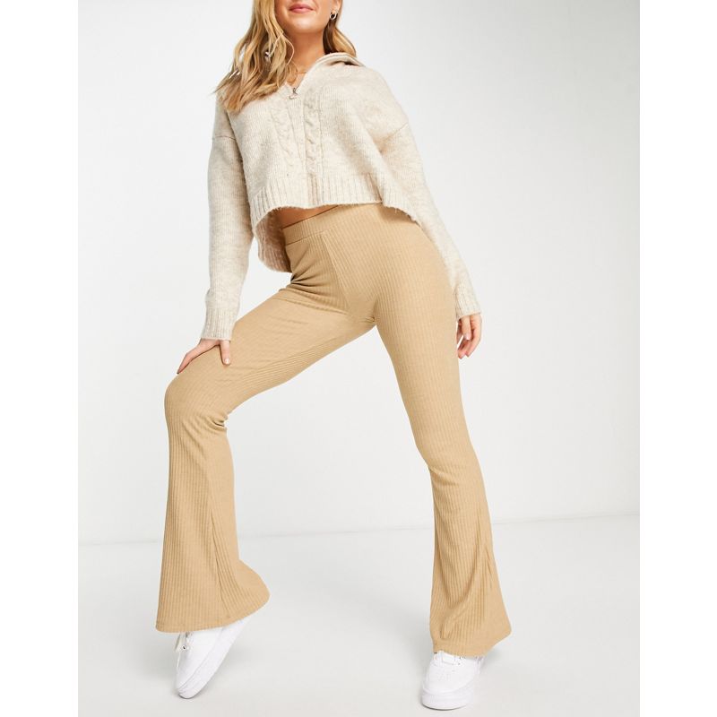 Pantaloni e leggings Pantaloni a zampa Only - Pantaloni a zampa color sabbia a coste