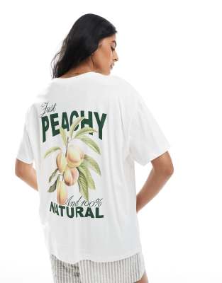 Peachy print T-shirt in white