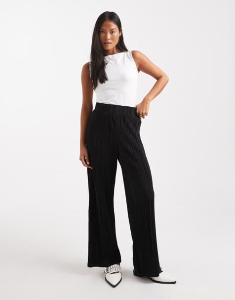 ONLY Petite boxy plisse wide leg trousers in black - view 1