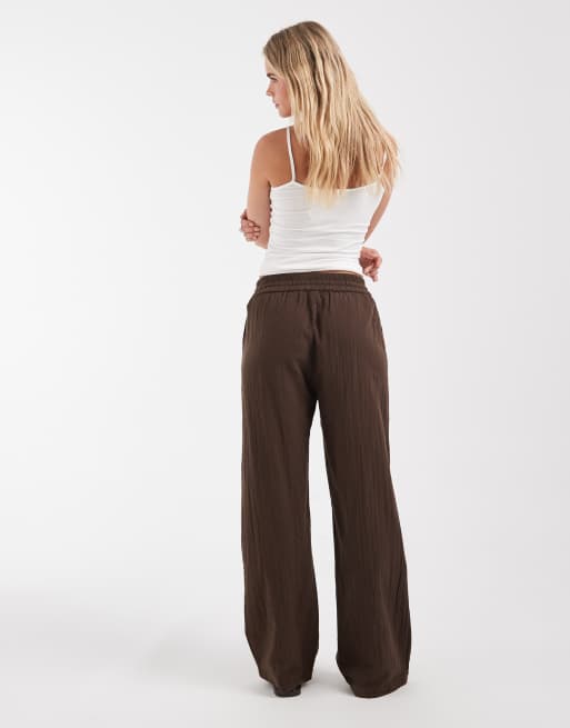 ONLY Petite - Broek met linnenlook en wijde pijpen in bruin, 5 van 5