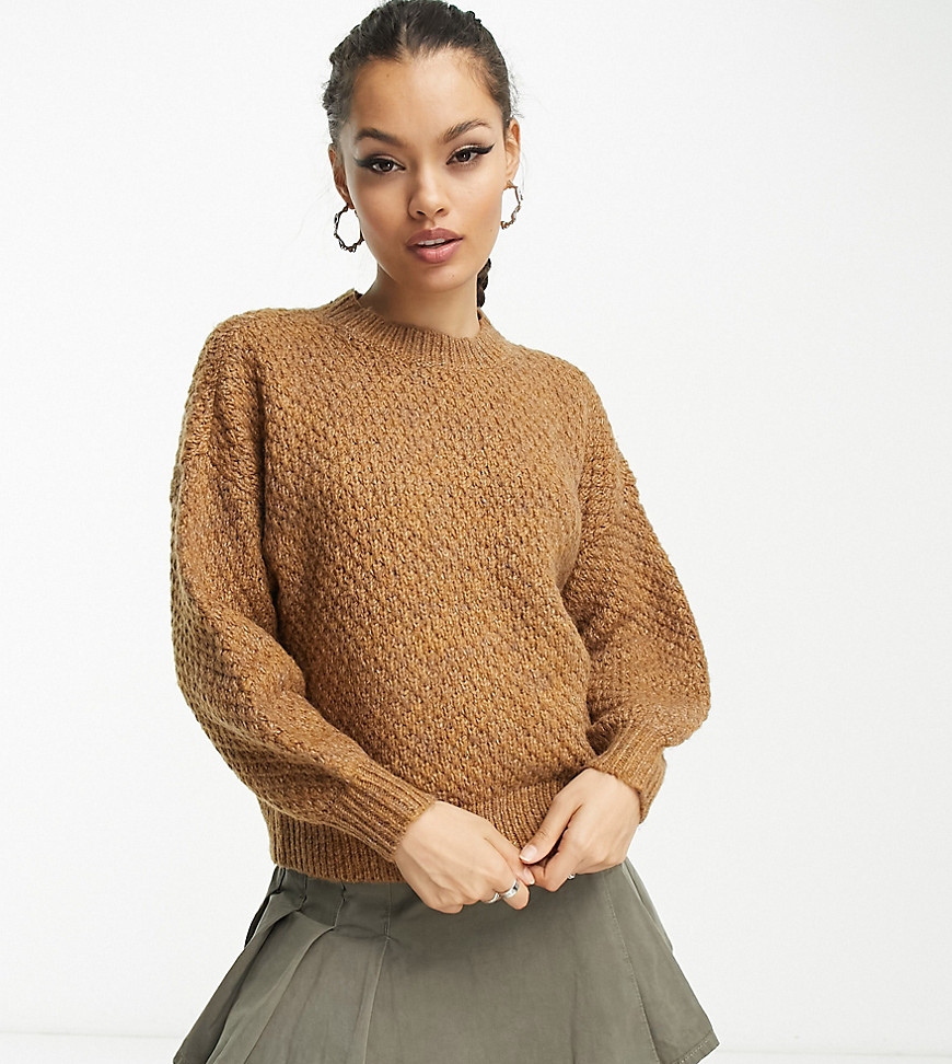 ONLY Petite chunky knit jumper in camel-Pink