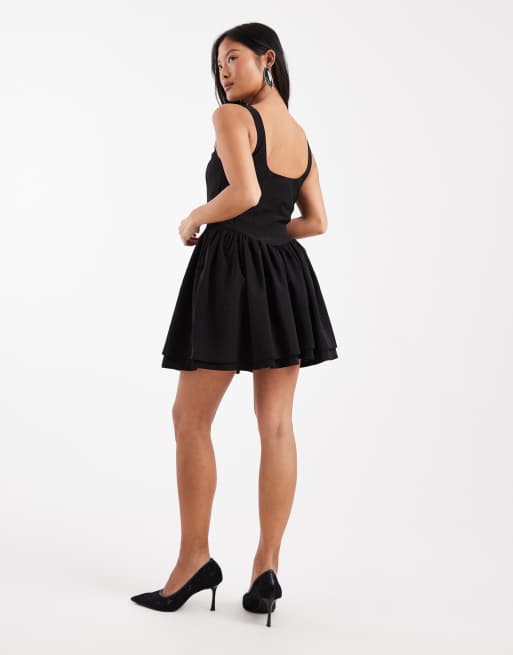 ONLY Petite – Czarna sukienka mini z gorsetowym detalem, 2 z 4