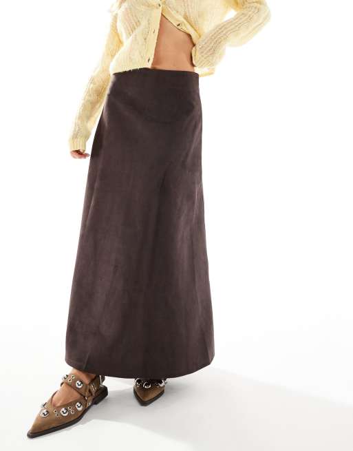 ONLY Petite faux suede maxi skirt in brown, 2 of 5