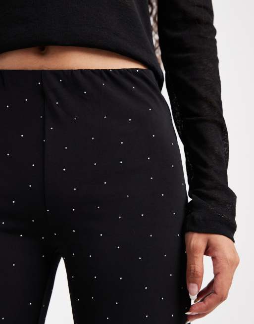 ONLY Petite - Flare-broek met strass steentjes in zwart, 4 van 5