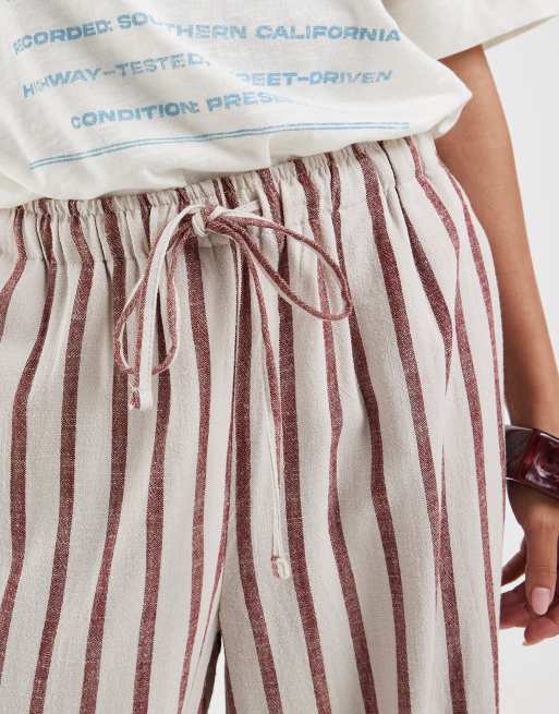 ONLY Petite - Gestreepte broek van linnenmix met gestrikte taille in beige en rood, 3 van 5