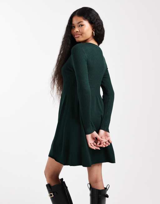 ONLY Petite – Gestricktes Mini-Skater-Kleid in Dunkelgrün, 2 von 4