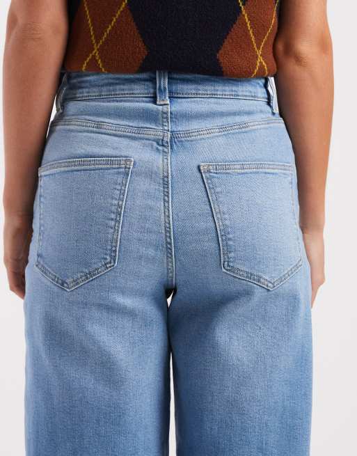 ONLY Petite – Hannah – Jeans in Hellblau mit sehr hohem Bund und weitem Bein, 4 von 5