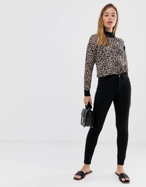 Only Petite high waist skinny jeans in black, 4 of 4
