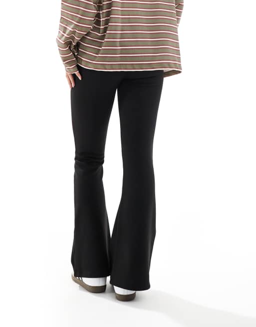 ONLY Petite high waisted flared trousers in black, 3 of 5