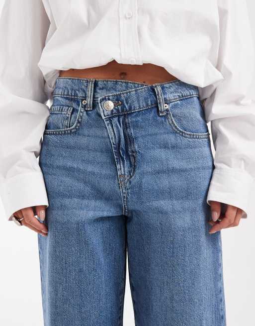 ONLY Petite - Hope - Mellemblå jeans med mellemhøj talje, vide ben og knapdetaljer , 4 af 5