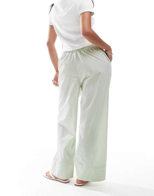 ONLY Petite – Hose in Grün mit weitem Bein, Boxershorts-Bund und Vichy-Karos, 4 von 5