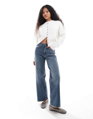 ONLY Petite - Juicy - Jeans in Blaugrau mit hohem Bund und weitem Bein