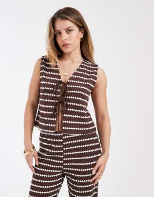 Only Petite Knit Sweater Vest In Brown
