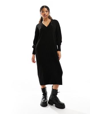 Only Petite knit V-neck maxi dress in black | ASOS