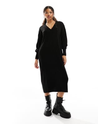 Only Petite ONLY Petite knitted v neck maxi dress in black