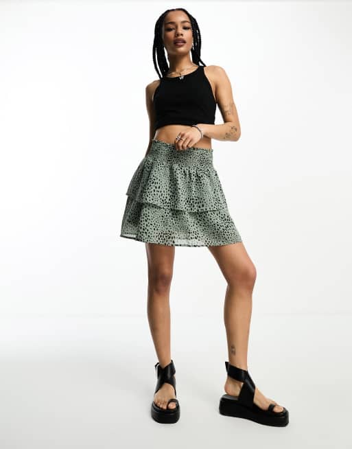 Layered 2025 green skirt