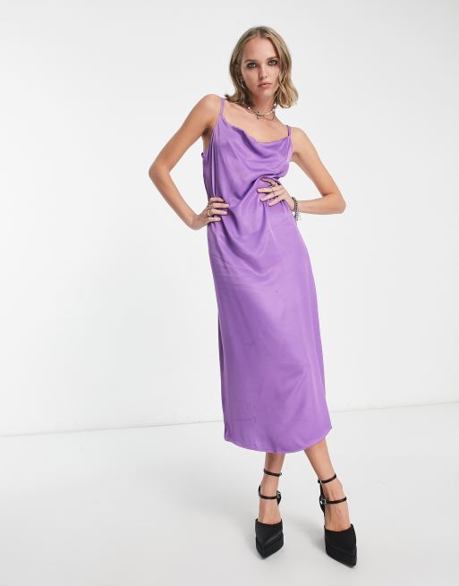Only Petite - Maxi slipdress van satijn met gedrapeerde halslijn in paars, 2 van 4