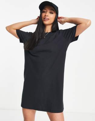 Only Petite mini T-shirt dress in black | ASOS