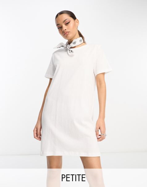 ONLY Petite mini t-shirt dress in white 