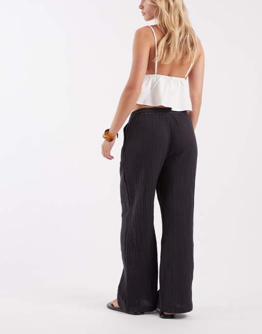 ONLY Petite - Pantaloni a fondo ampio in mussola grigio antracite, 3 di 5