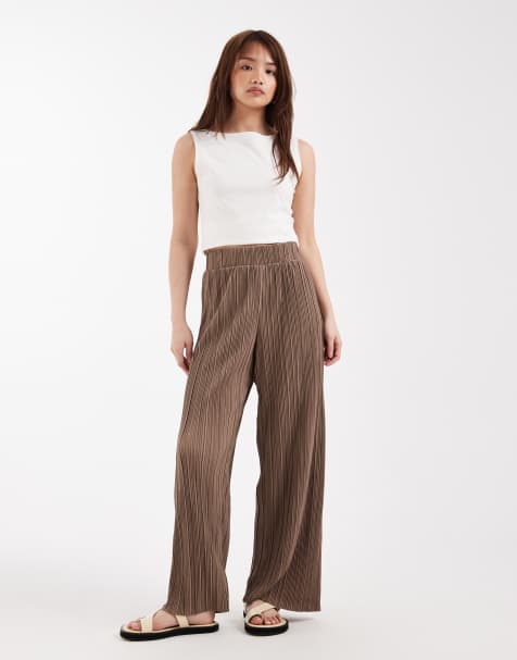 ONLY Petite plisse wide leg trousers in light brown - view 1