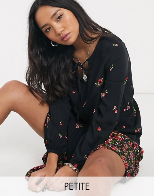 Only Petite smock dress with tie detail in black mixed floral