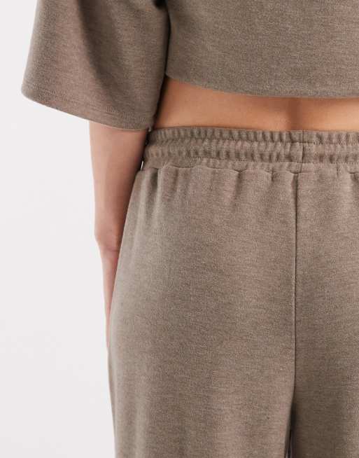 ONLY Petite soft texture wide leg trouser co-ord in light brown, 4 of 5