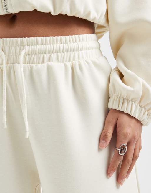 ONLY Petite soft touch wide leg sweatpants in cream - part of a set, 3 of 5