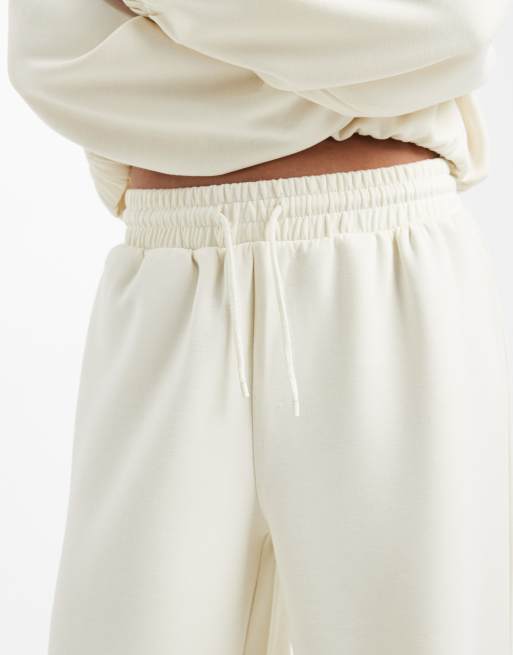 ONLY Petite soft touch wide leg trackies in cream (part of a set), 5 of 5