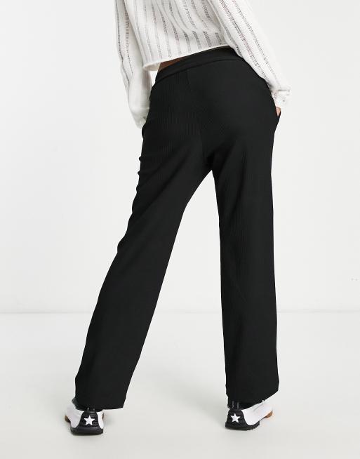 Straight fit trousers with stretch waist