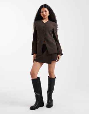 ONLY Petite tailored blazer & skort set in brown