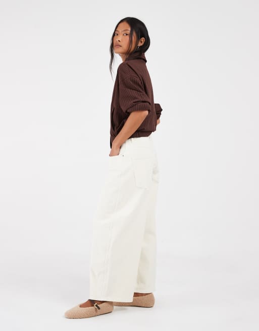 ONLY Petite Tamy barrel jeans in ecru, 3 of 5