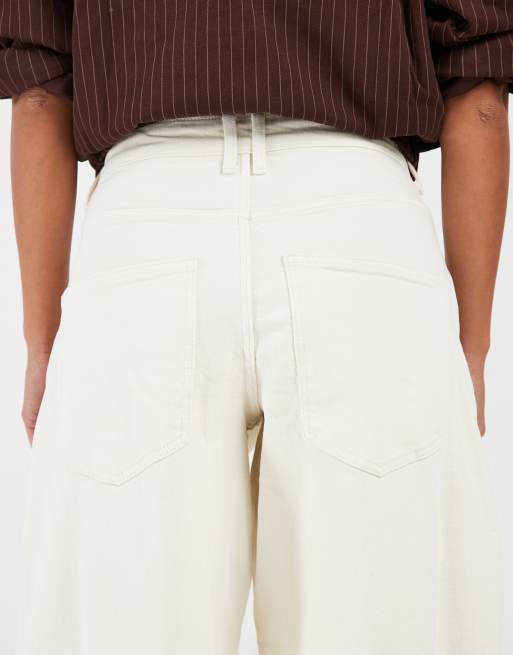 ONLY Petite Tamy barrel jeans in ecru, 4 of 5